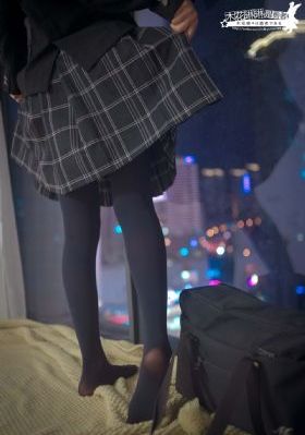 他在丈夫面前被耍了