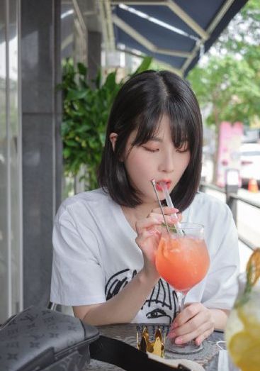 他的巨物撑开她的花缝视频
