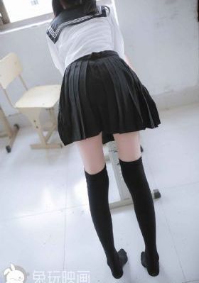 午夜免费大片