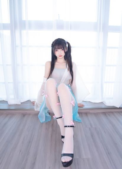 免费观看女富婆与穷小子电视剧
